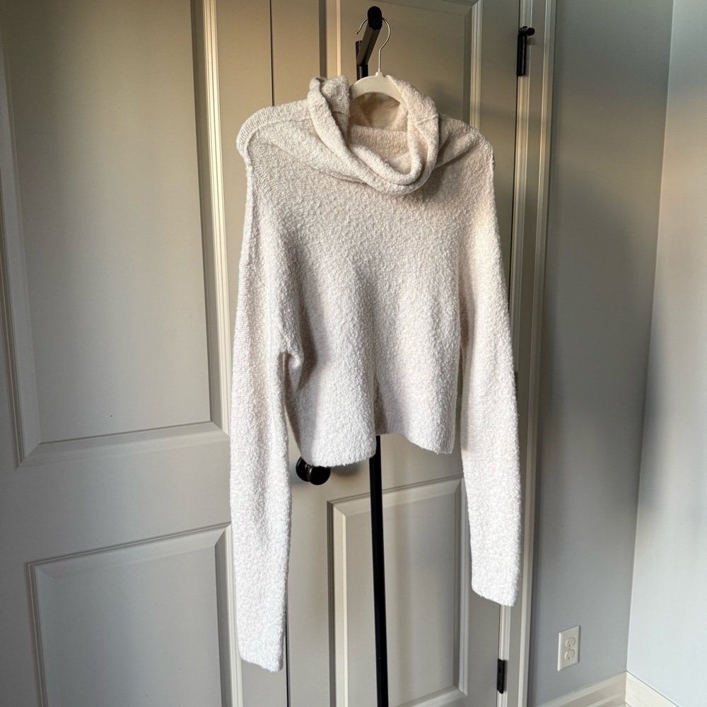 Free People Cropped Cowl Neck Sweater Small Cream Cozy Boucle Pullover